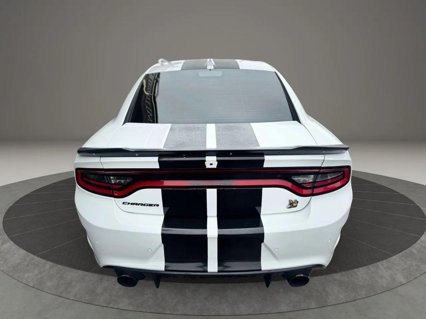 Dodge Charger Scat Pack Sedan 4D - Thumbnail 12