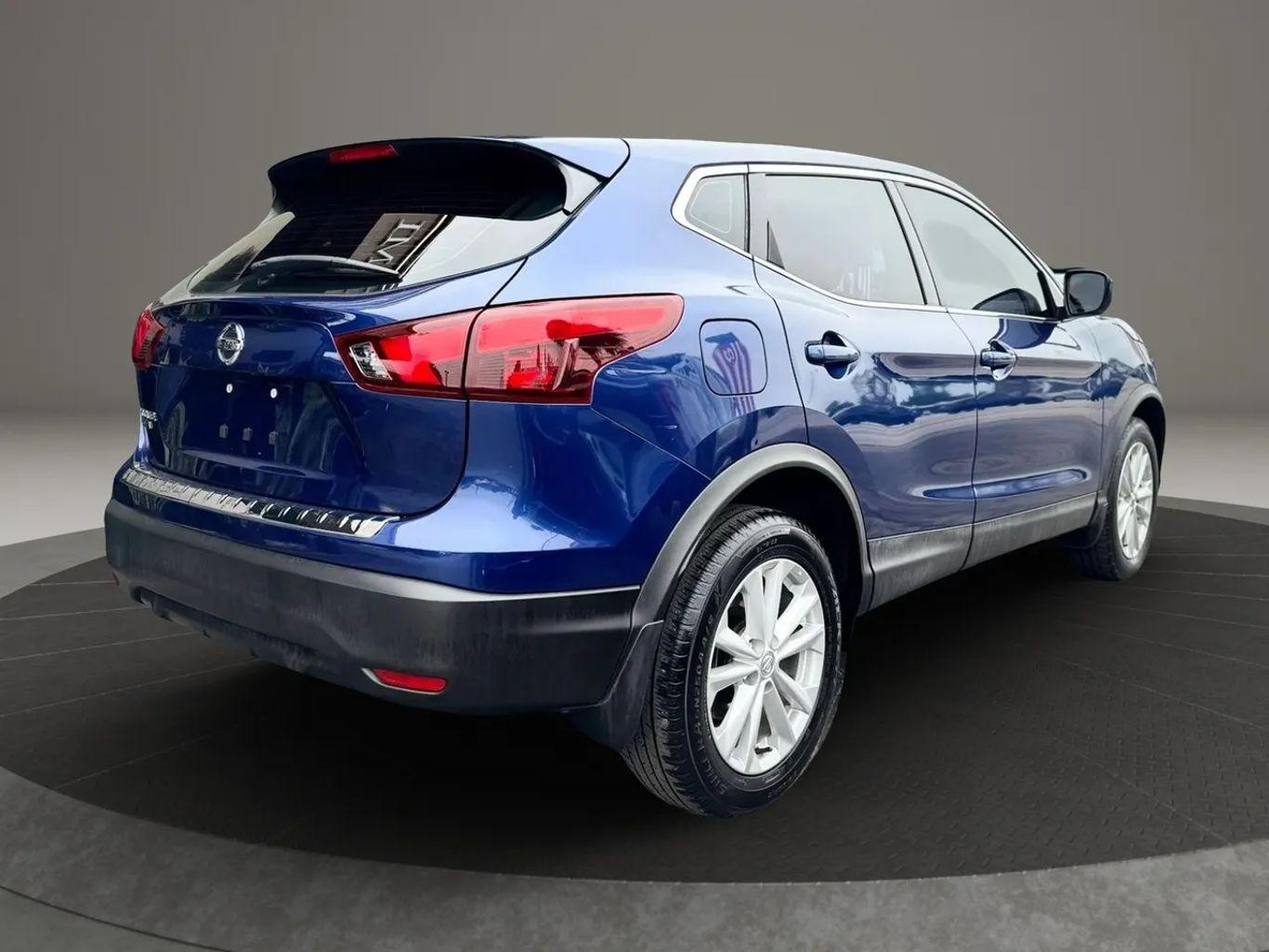 Nissan Rogue Sport S Sport Utility 4D - Thumbnail 15