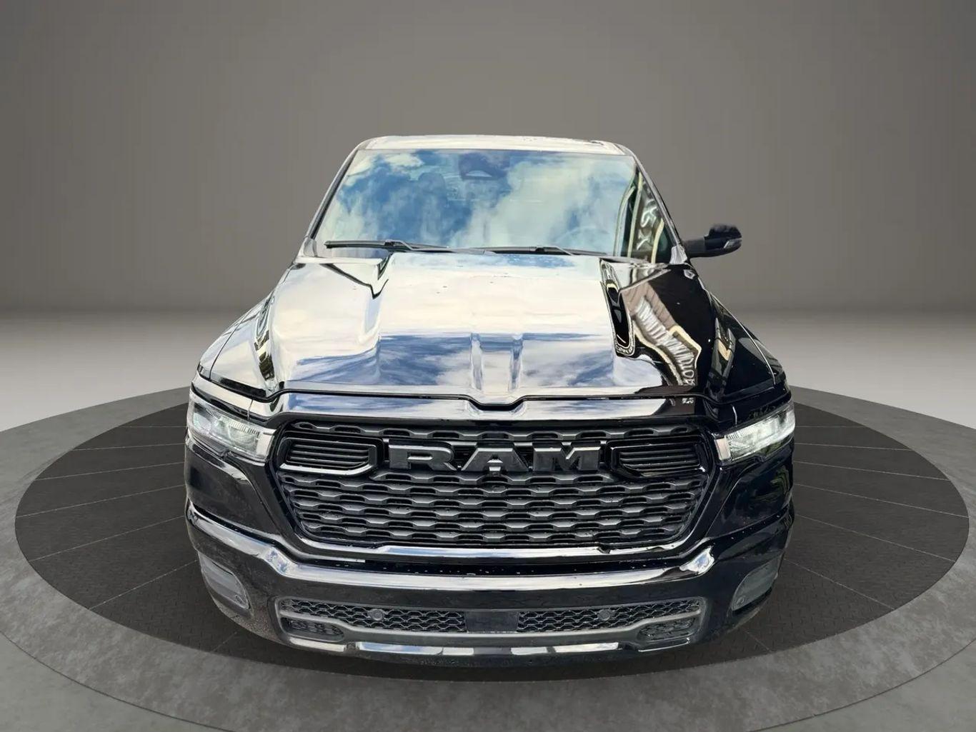 Ram 1500 Crew Cab Big Horn Pickup 4D 5 1/2 Ft - Thumbnail 6