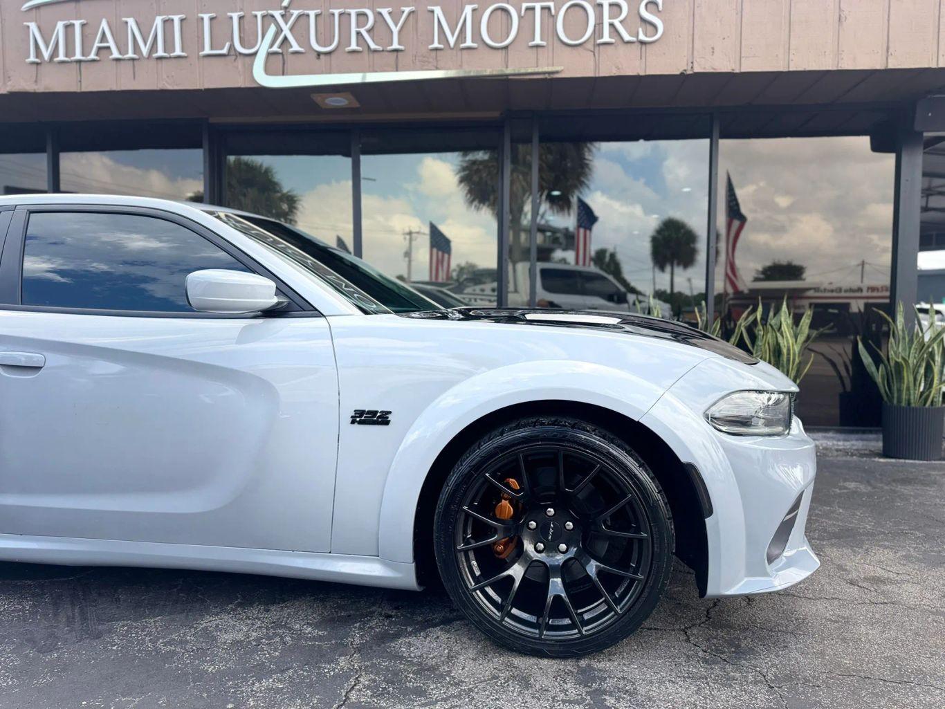 Dodge Charger Scat Pack Widebody Sedan 4D - Thumbnail 16