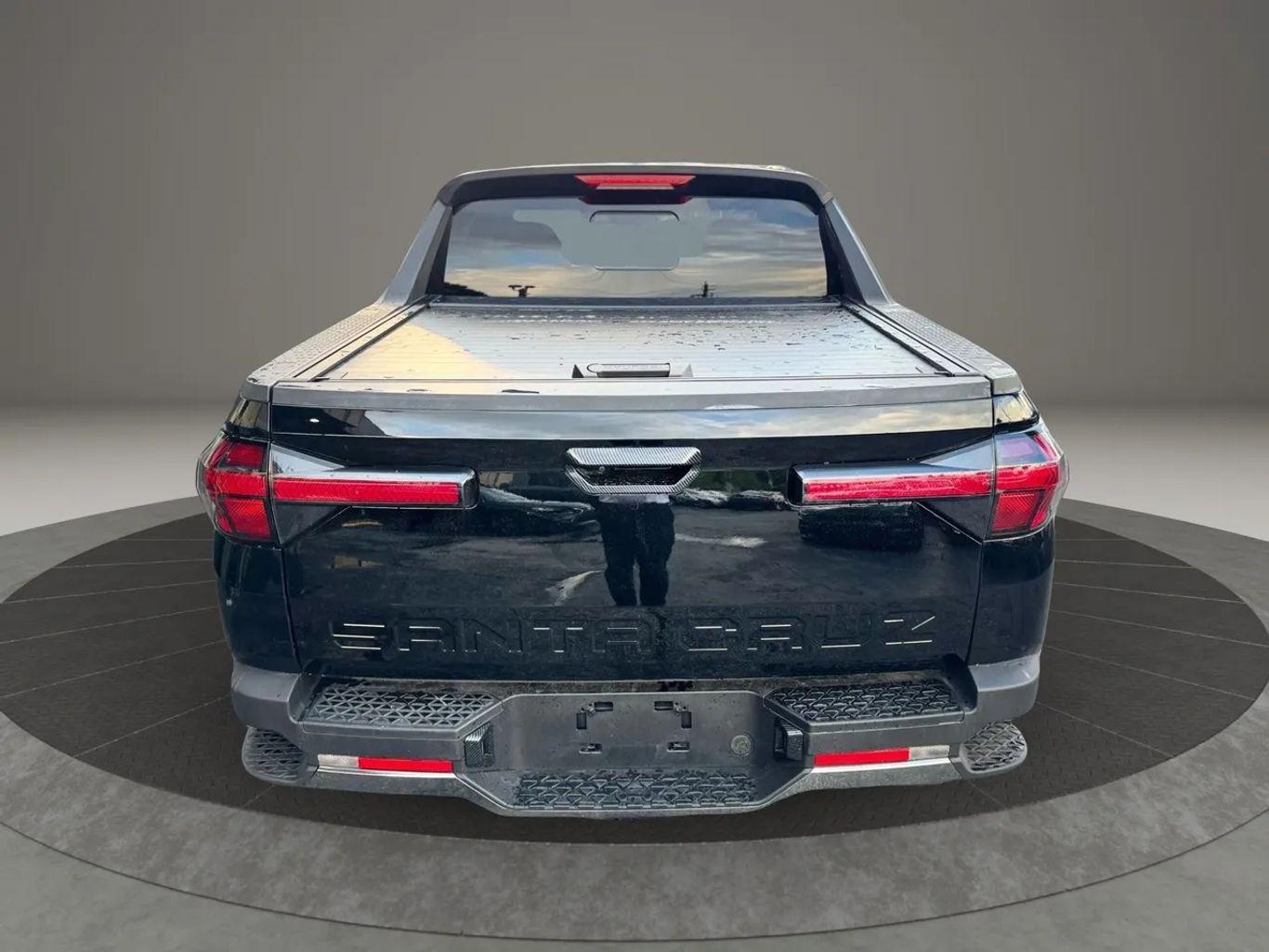 Hyundai Santa Cruz Limited Pickup 4D 4 Ft - Thumbnail 11