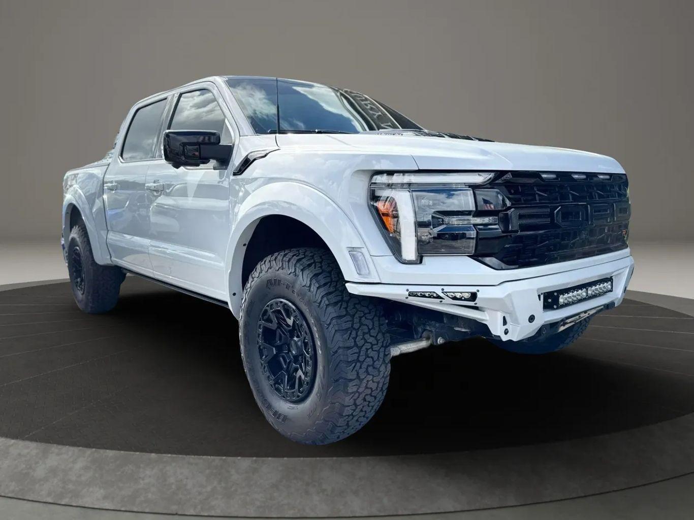 Ford F150 Supercrew Cab Raptor R Pickup 4D 5 1/2 Ft - Thumbnail 4