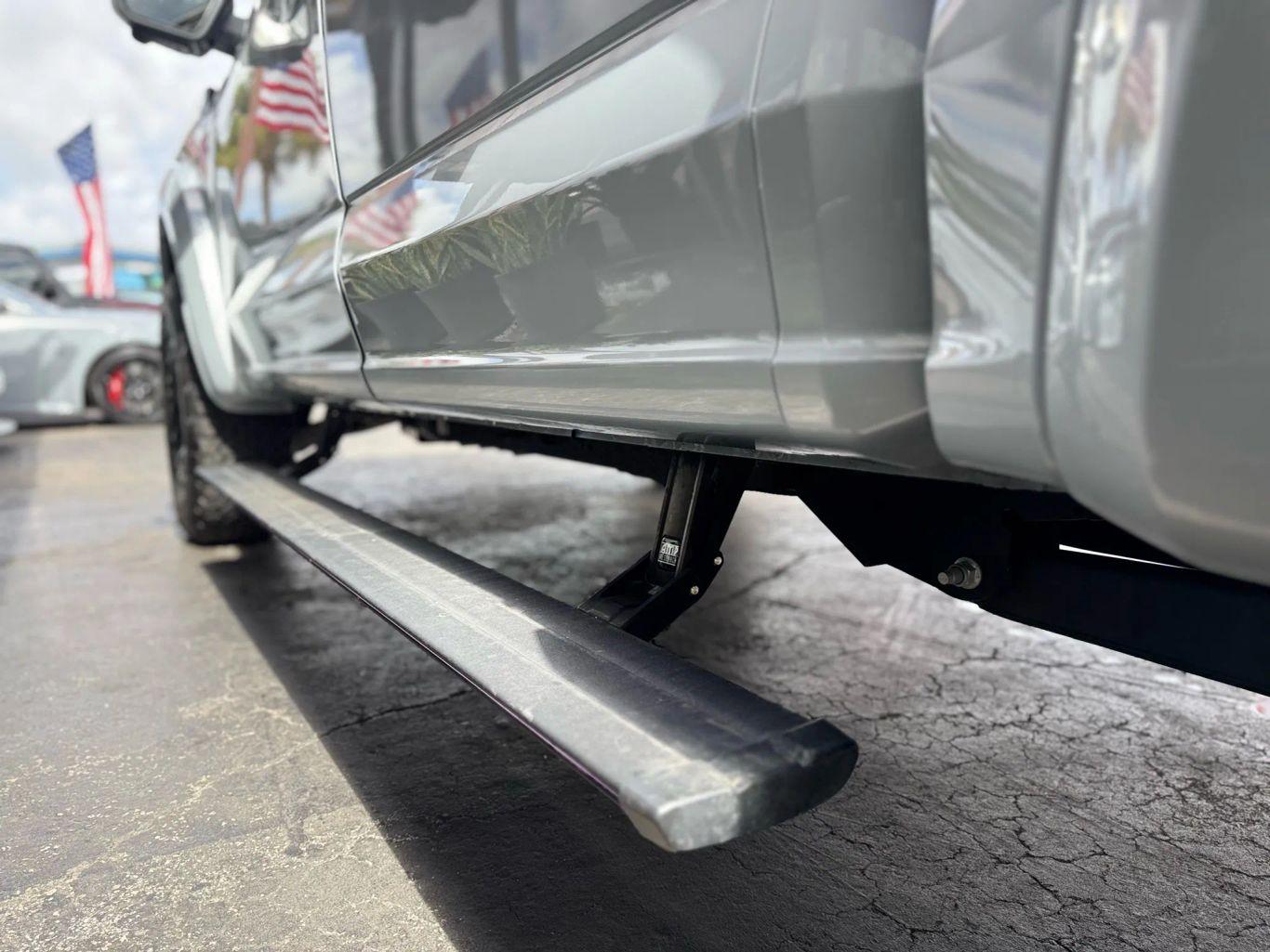 Ford F150 Supercrew Cab Raptor R Pickup 4D 5 1/2 Ft - Thumbnail 19