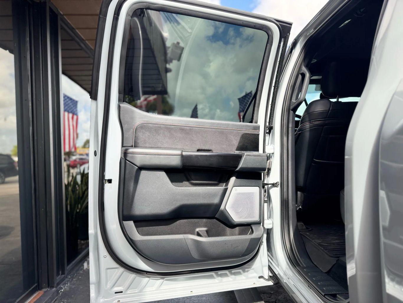 Ford F150 Supercrew Cab Raptor R Pickup 4D 5 1/2 Ft - Thumbnail 20