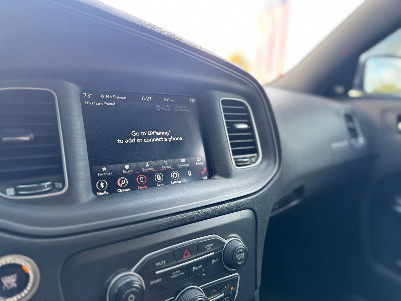 Dodge Charger R/T Sedan 4D - Thumbnail 20