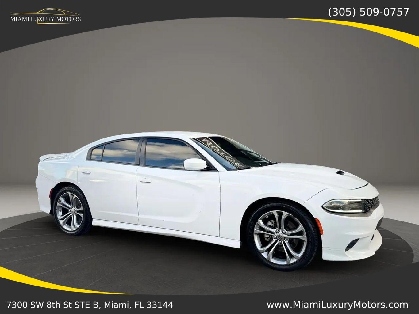 Dodge Charger R/T Sedan 4D - Thumbnail 2