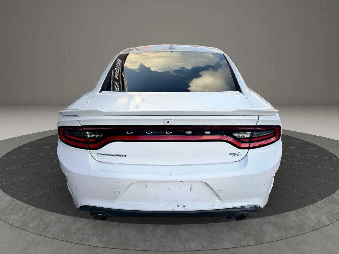 Dodge Charger R/T Sedan 4D - Thumbnail 11