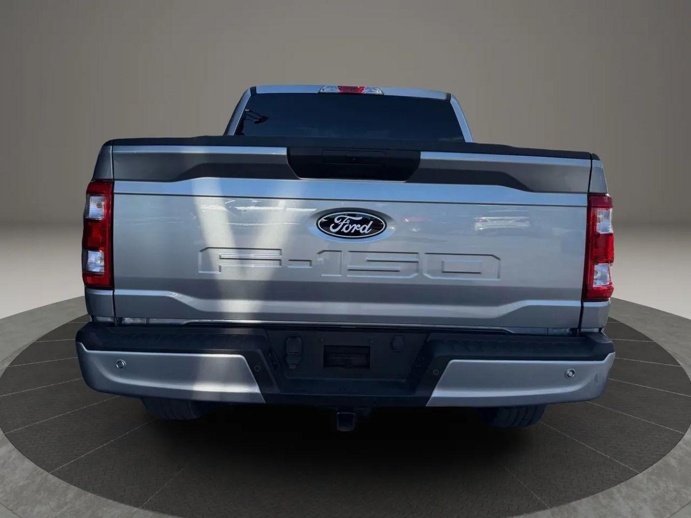 Ford F150 Supercrew Cab Xl Pickup 4D 5 1/2 Ft - Thumbnail 10