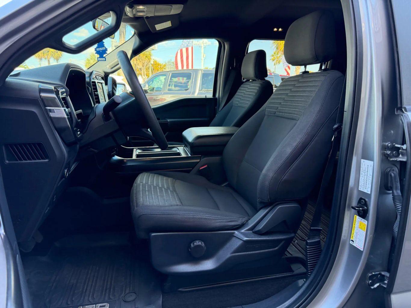 Ford F150 Supercrew Cab Xl Pickup 4D 5 1/2 Ft - Thumbnail 15