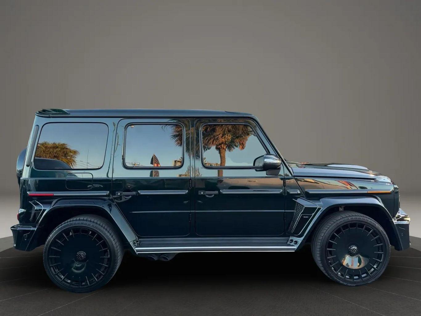 Mercedes-Benz G-Class G 550 Sport Utility 4D - Thumbnail 11