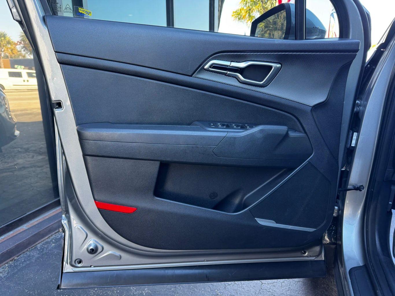 Kia Sportage Hybrid Lx Sport Utility 4D - Thumbnail 11