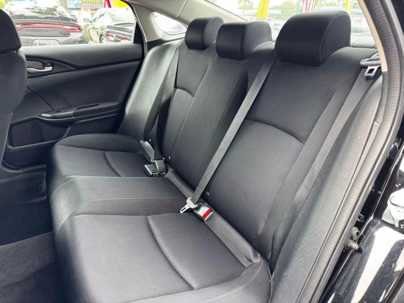 Honda Civic Lx Sedan 4D - Thumbnail 17