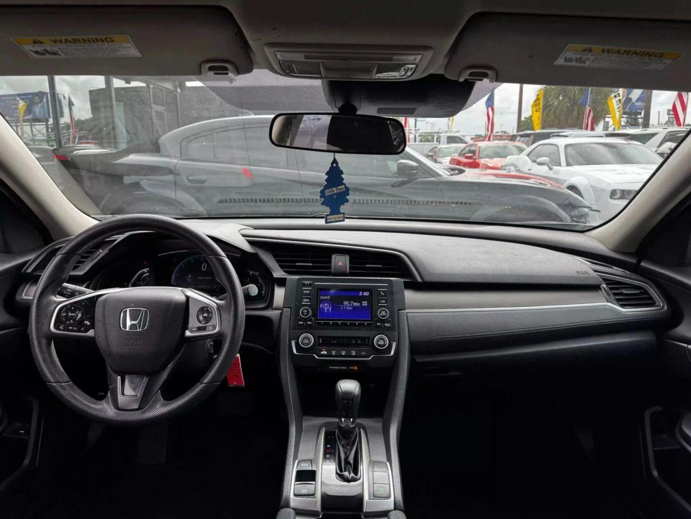 Honda Civic Lx Sedan 4D - Thumbnail 14
