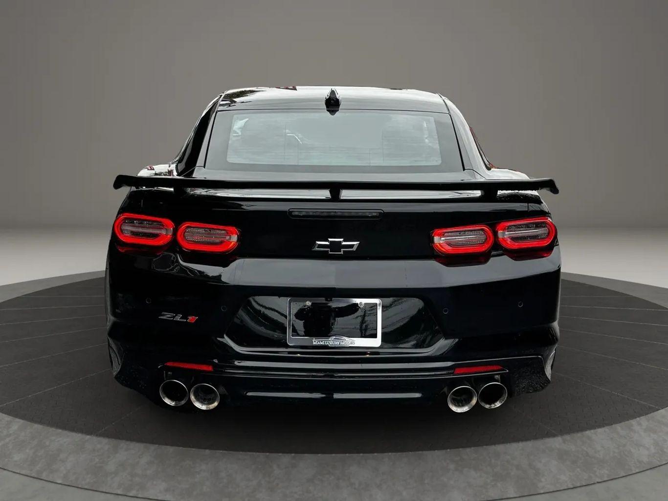 Chevrolet Camaro Zl1 Coupe 2D - Thumbnail 10