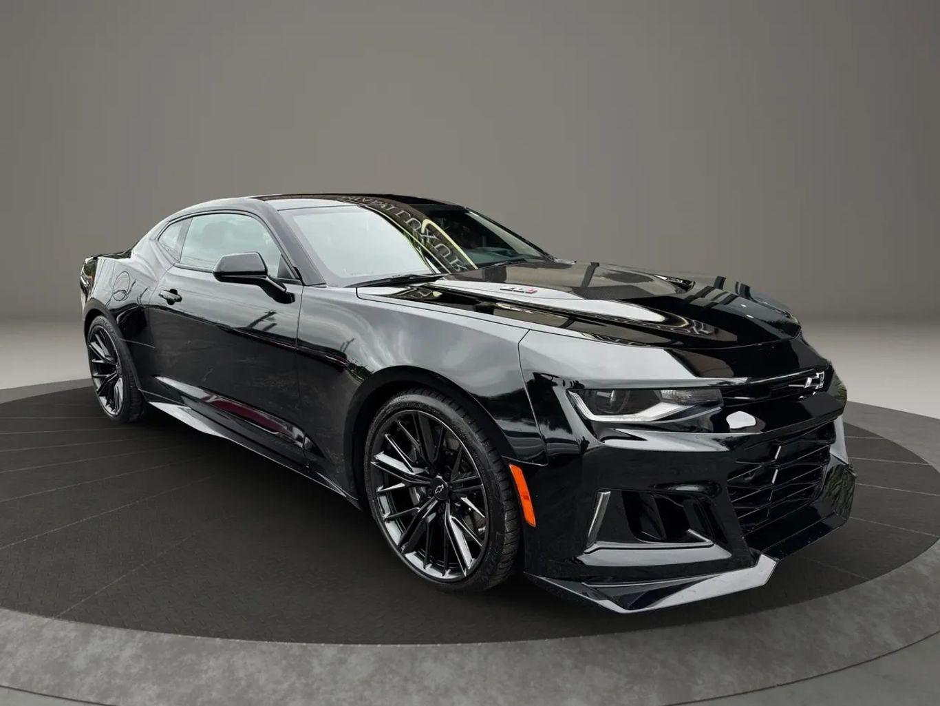 Chevrolet Camaro Zl1 Coupe 2D - Thumbnail 5