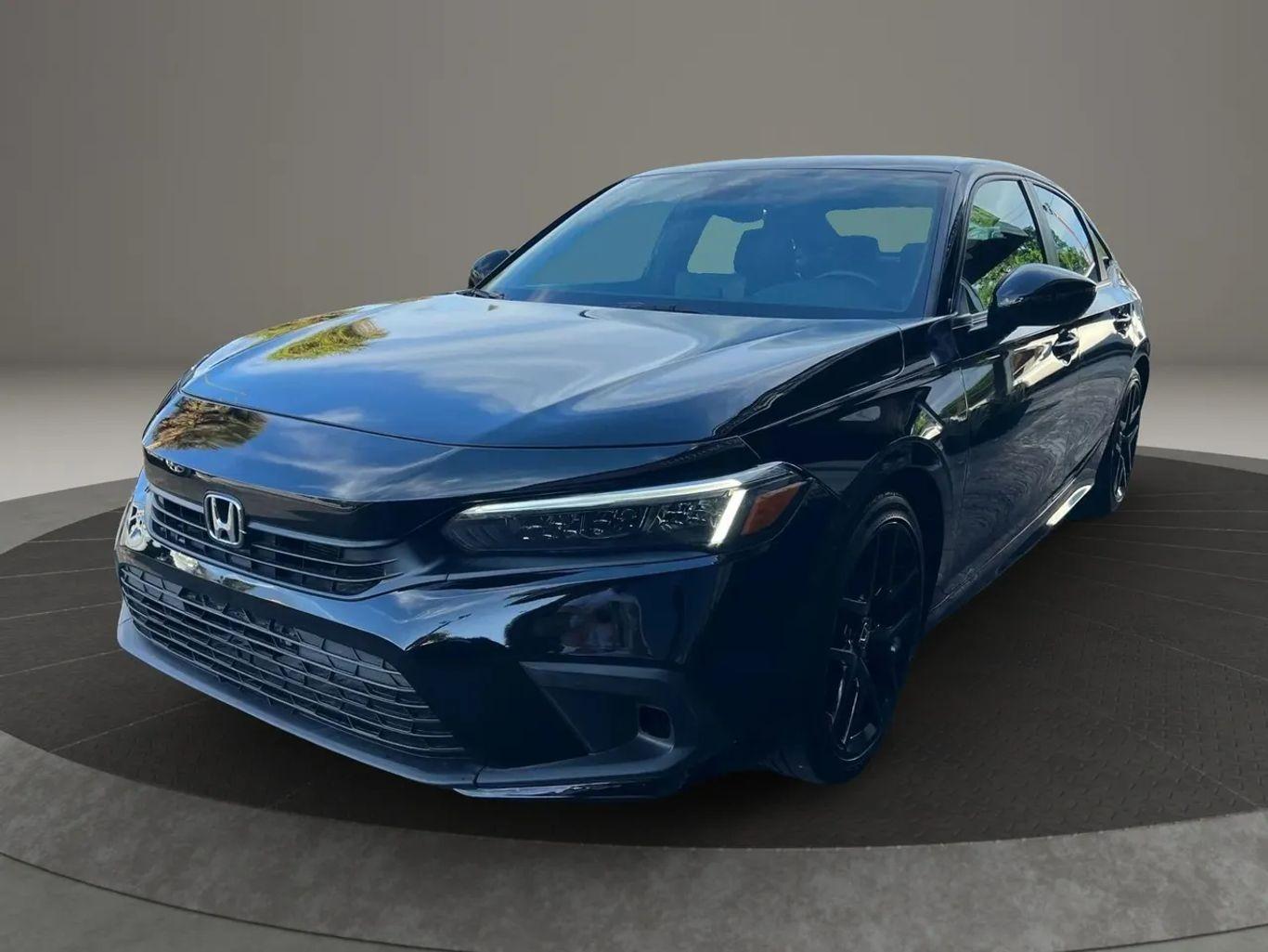 Honda Civic Sport Sedan 4D - Thumbnail 6