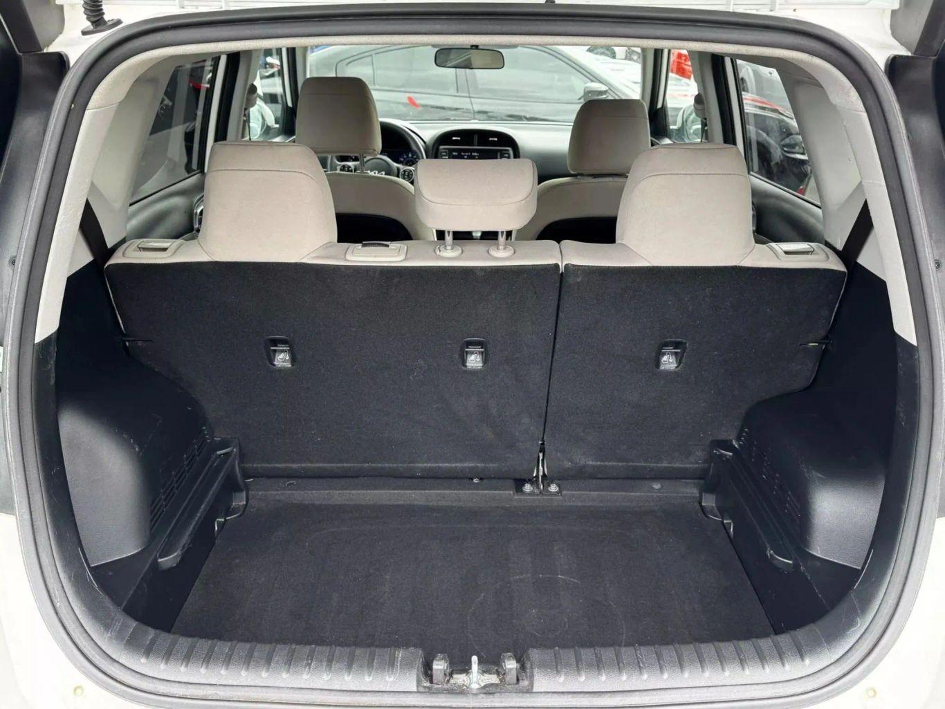 Kia Soul Lx Wagon 4D - Thumbnail 11