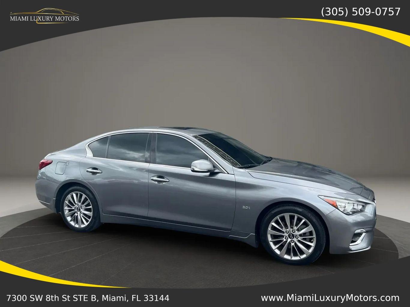 Infiniti Q50 Luxe Sedan 4D - Thumbnail 2