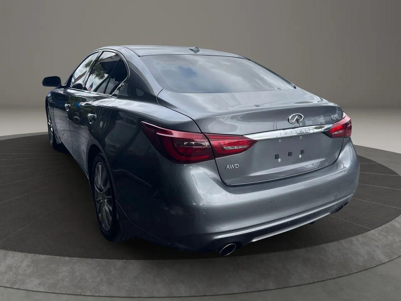 Infiniti Q50 Luxe Sedan 4D - Thumbnail 7