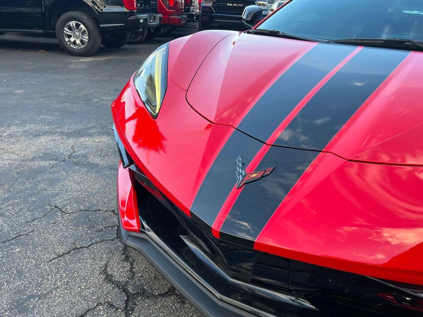 Chevrolet Corvette Stingray Coupe 2D - Thumbnail 18