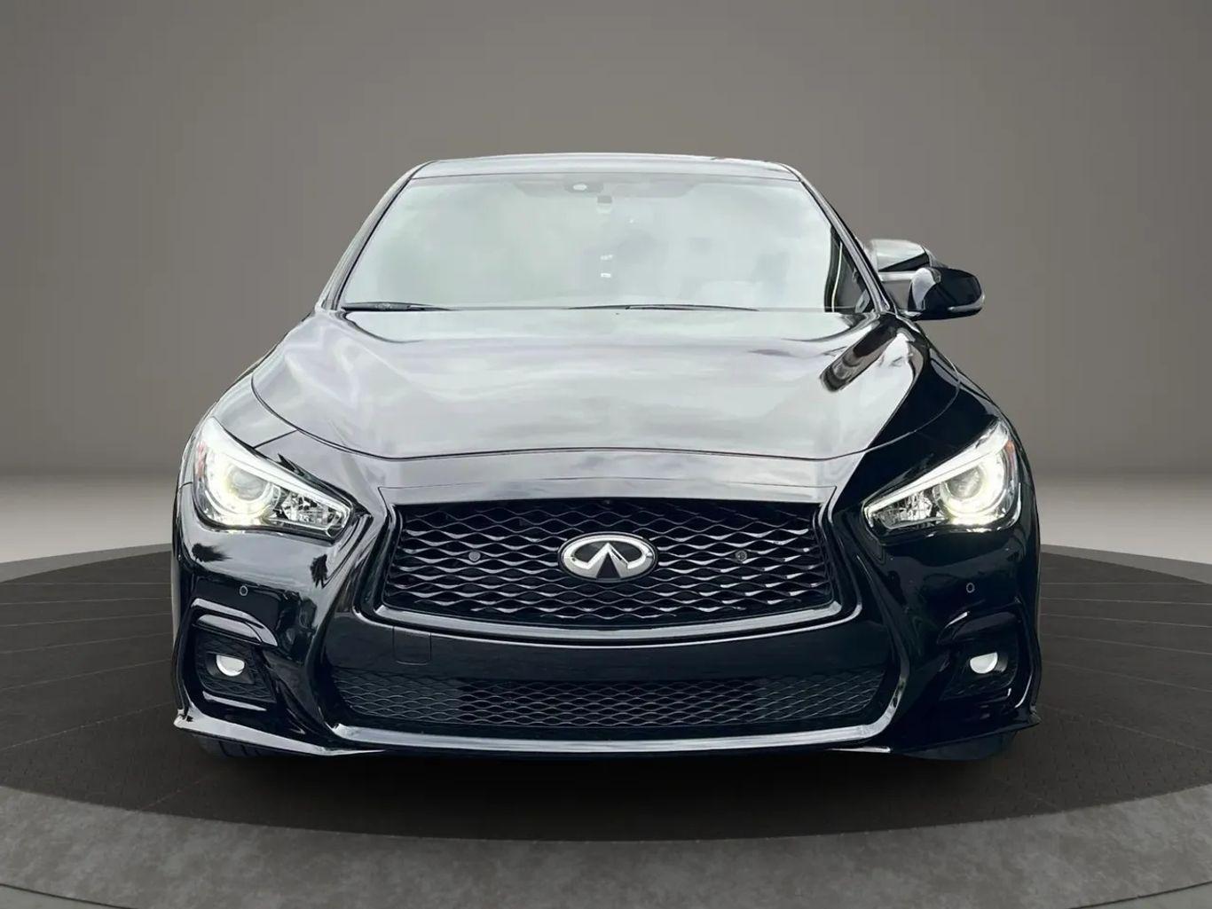 Infiniti Q50 Red Sport 400 Sedan 4D - Thumbnail 6