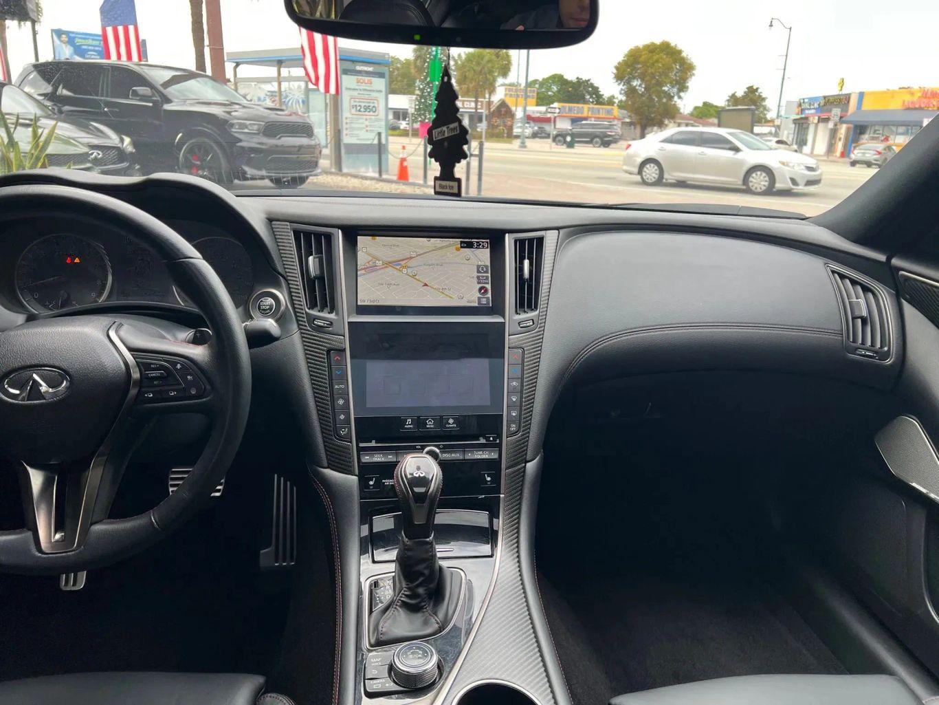 Infiniti Q50 Red Sport 400 Sedan 4D - Thumbnail 19