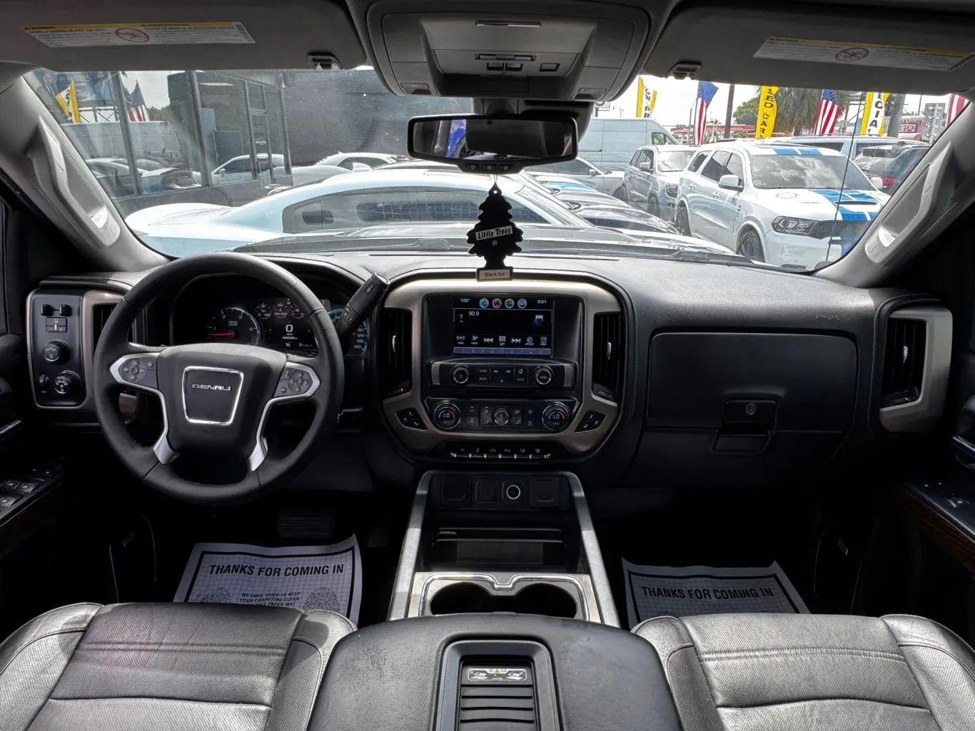 Gmc Sierra 3500 Hd Crew Cab Denali Pickup 4D 8 Ft - Thumbnail 20
