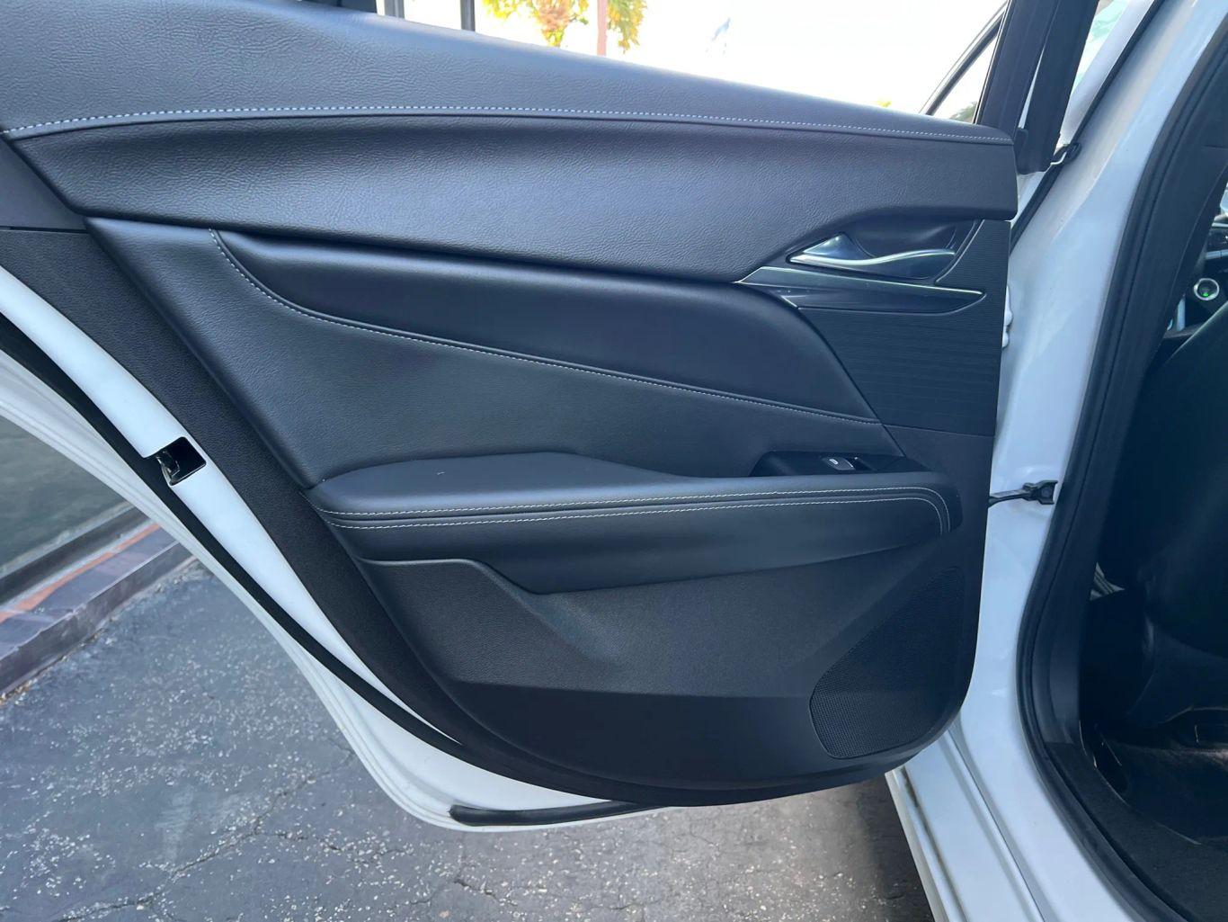 Cadillac Ct4 Premium Luxury Sedan 4D - Thumbnail 19