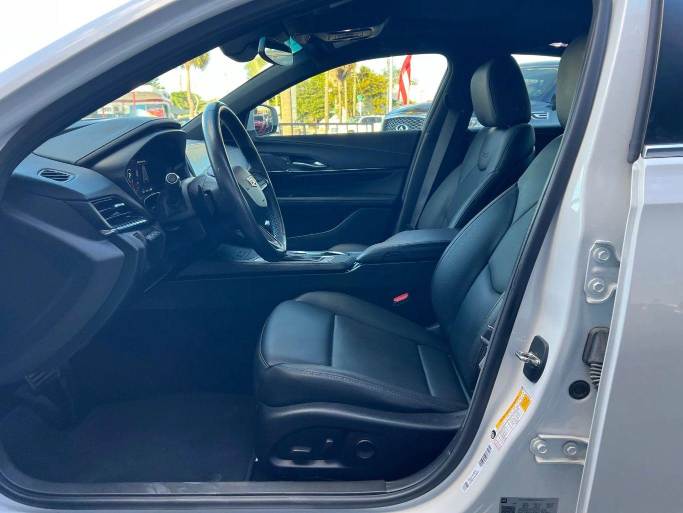 Cadillac Ct4 Premium Luxury Sedan 4D - Thumbnail 10