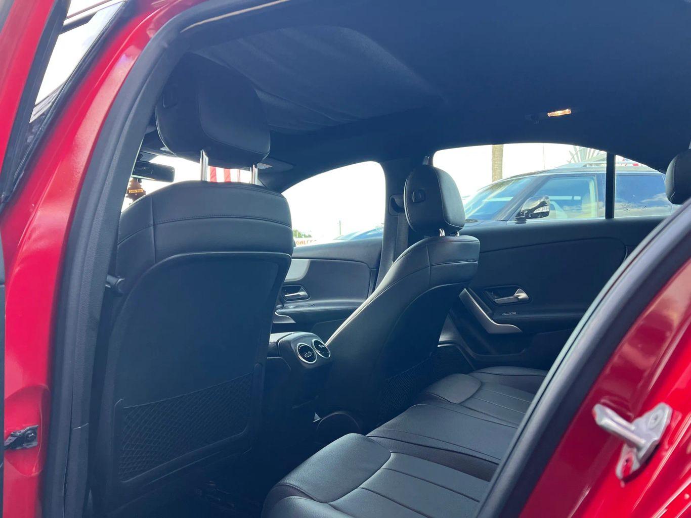 Mercedes-Benz A-Class A 220 Sedan 4D - Thumbnail 20