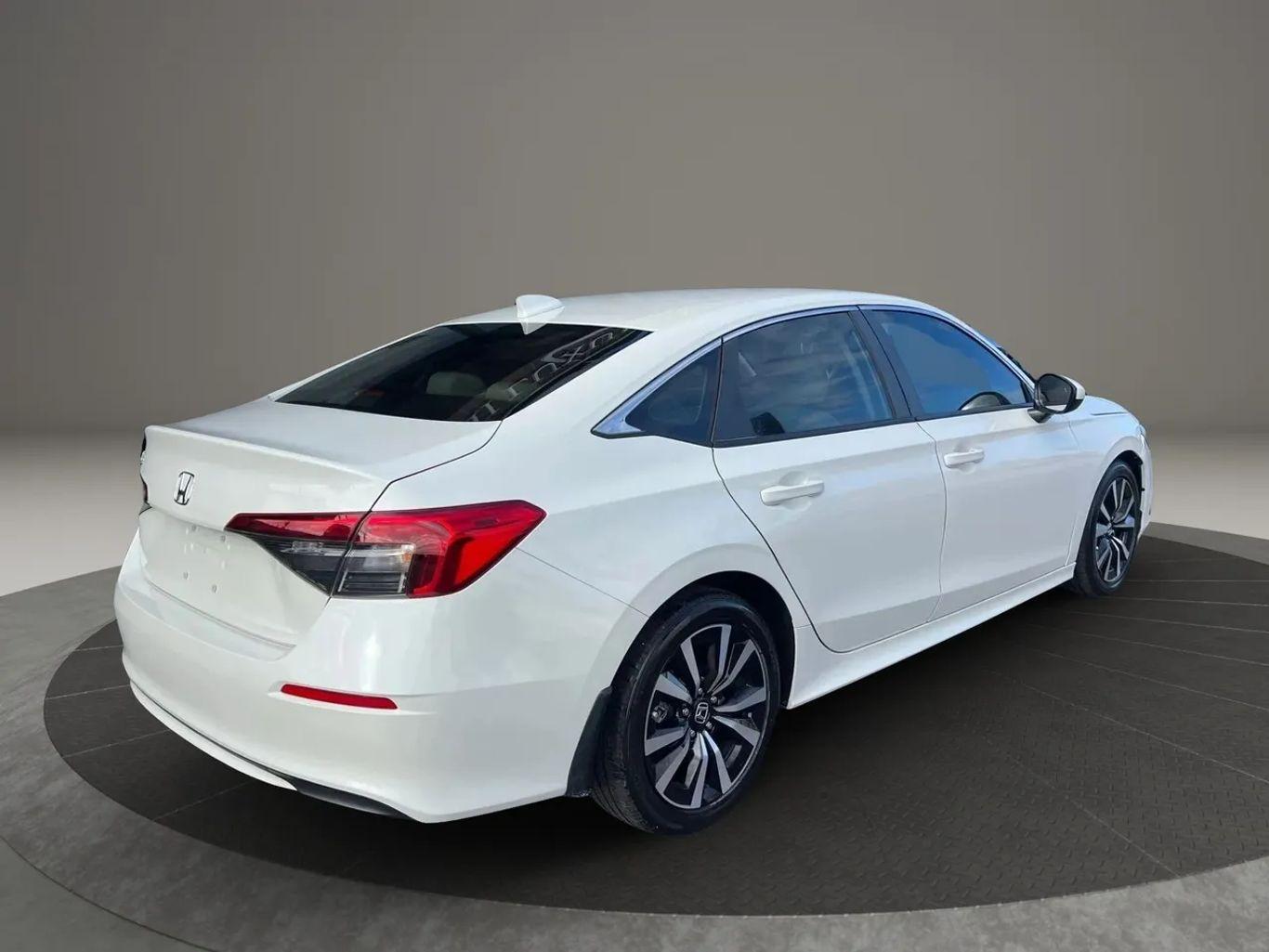 Honda Civic Ex Sedan 4D - Thumbnail 9