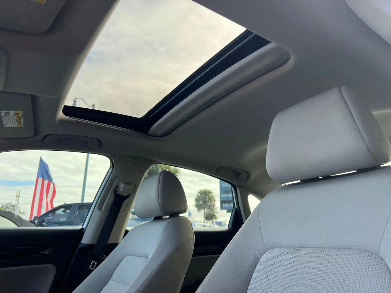 Honda Civic Ex Sedan 4D - Thumbnail 14