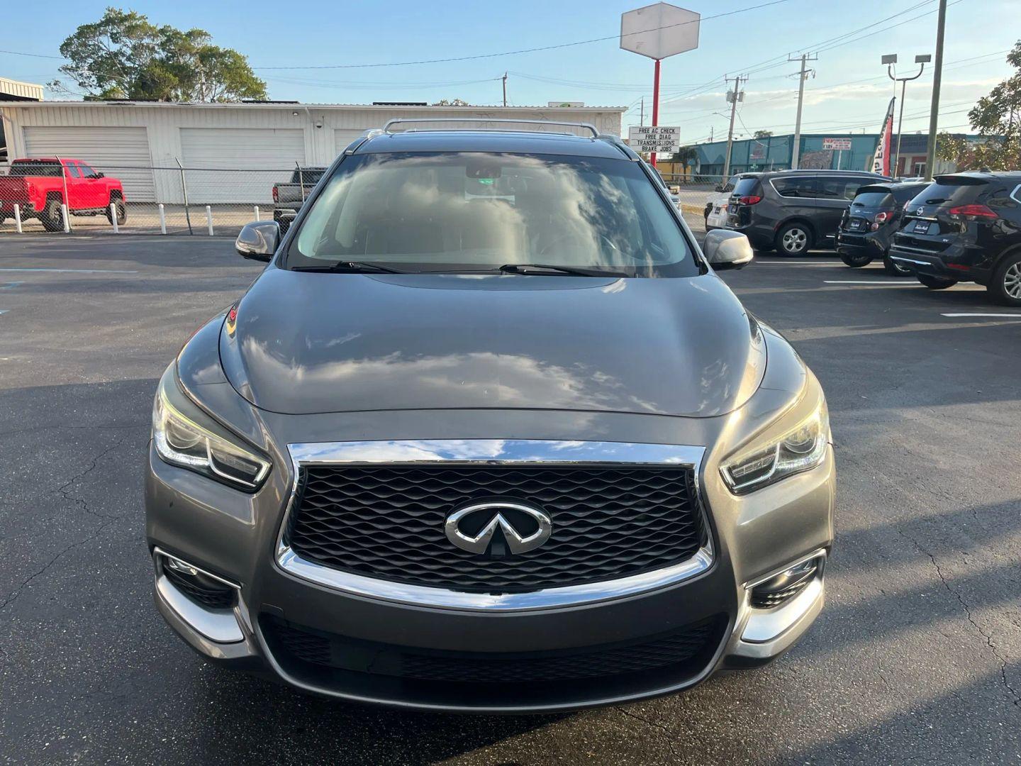 Infiniti Qx60 - Thumbnail 4