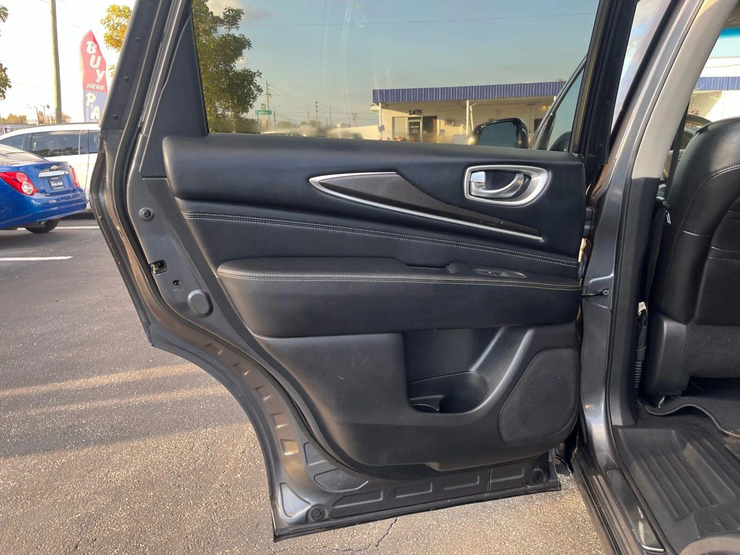 Infiniti Qx60 - Thumbnail 16