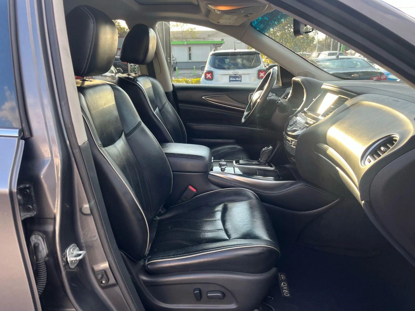 Infiniti Qx60 - View 1