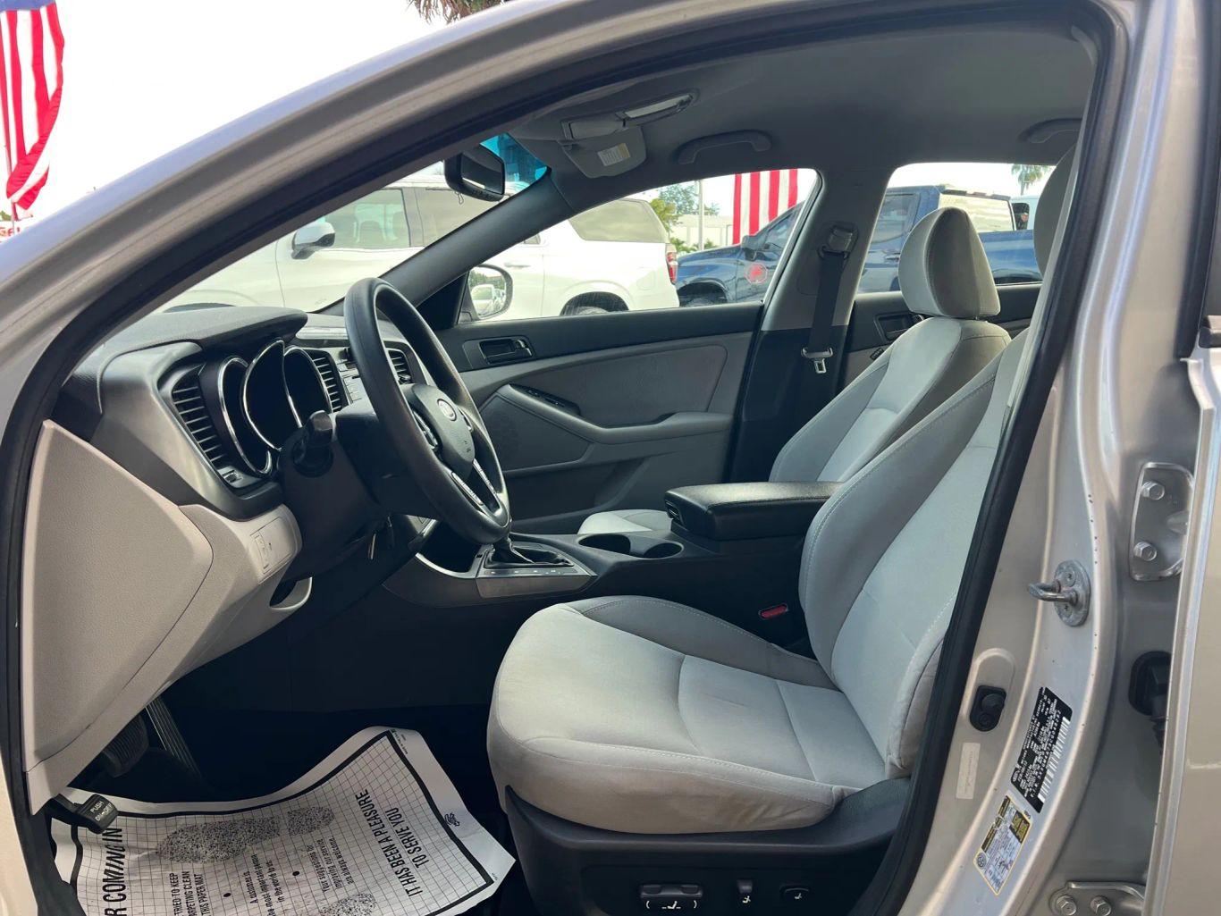 Kia Optima Lx Sedan 4D - Thumbnail 10