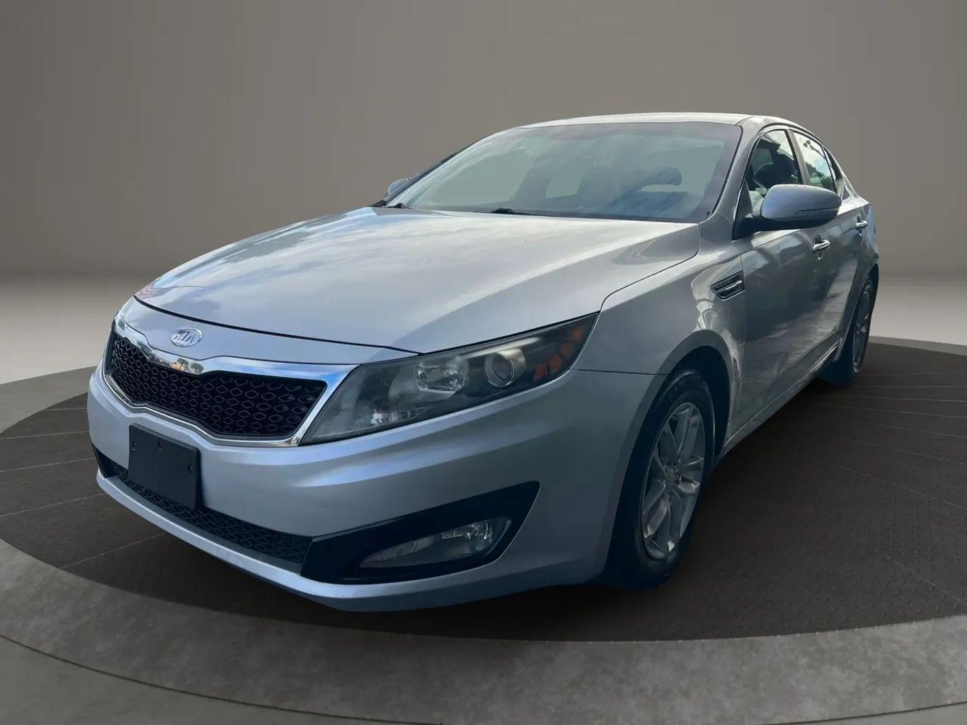 Kia Optima Lx Sedan 4D - Thumbnail 5