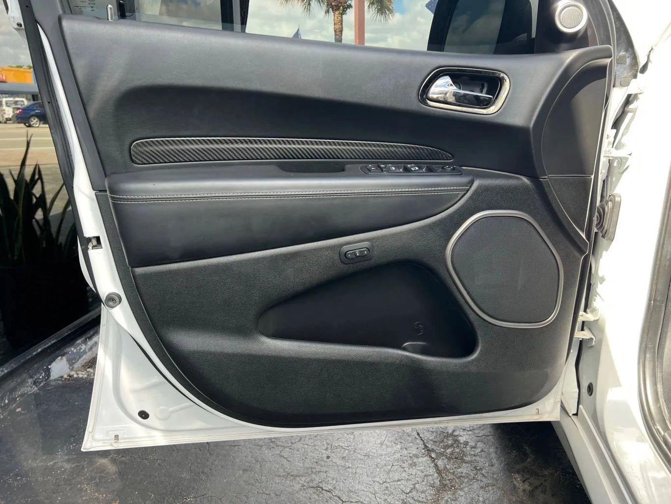 Dodge Durango Srt Sport Utility 4D - Thumbnail 11