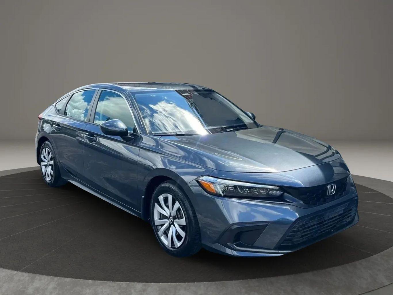 Honda Civic Lx Hatchback 4D - Thumbnail 4