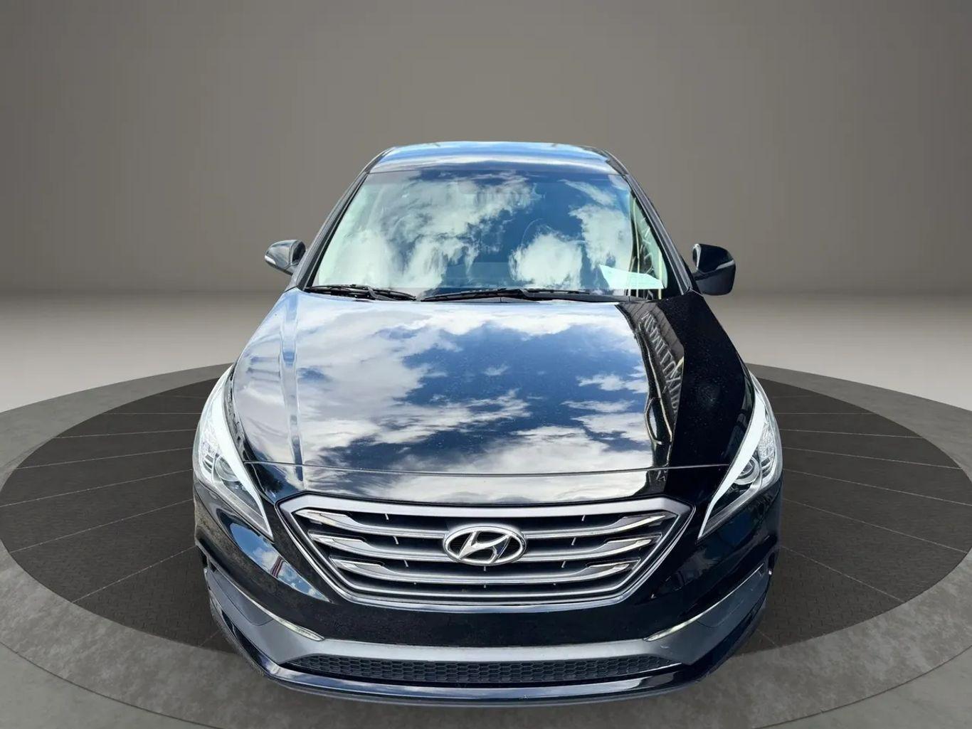 Hyundai Sonata Sport Sedan 4D - Thumbnail 7