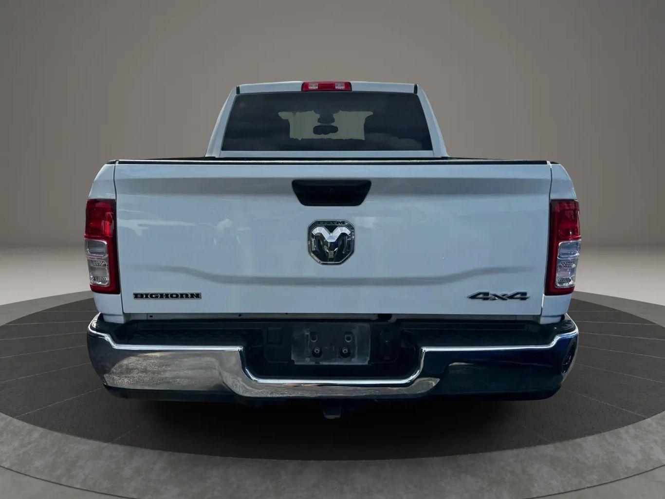 Ram 2500 Crew Cab Big Horn Pickup 4D 6 1/3 Ft - Thumbnail 10