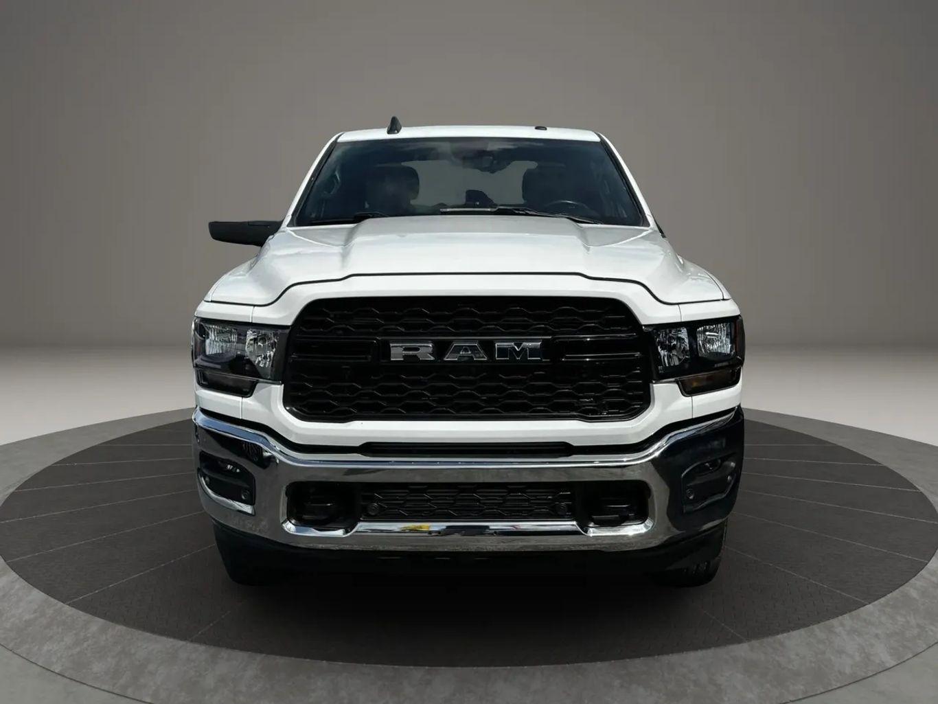 Ram 2500 Crew Cab Big Horn Pickup 4D 6 1/3 Ft - Thumbnail 6