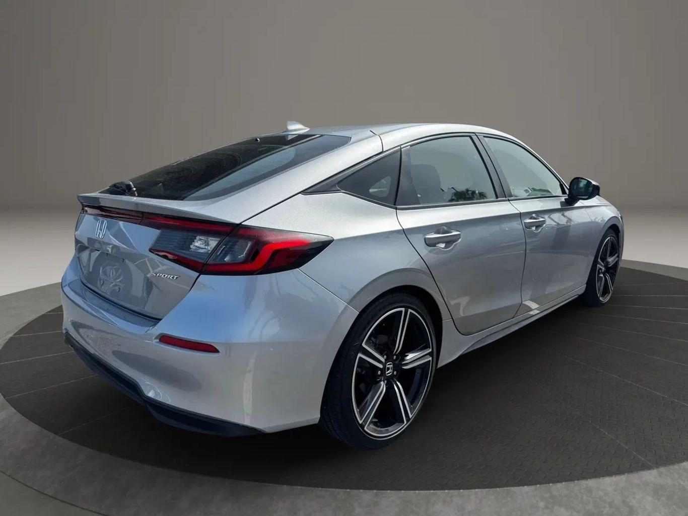 Honda Civic Sport Hatchback 4D - Thumbnail 9