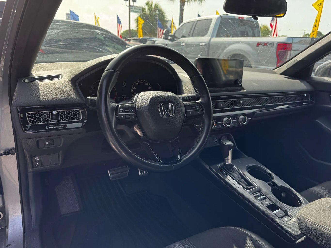 Honda Civic Sport Hatchback 4D - Thumbnail 15