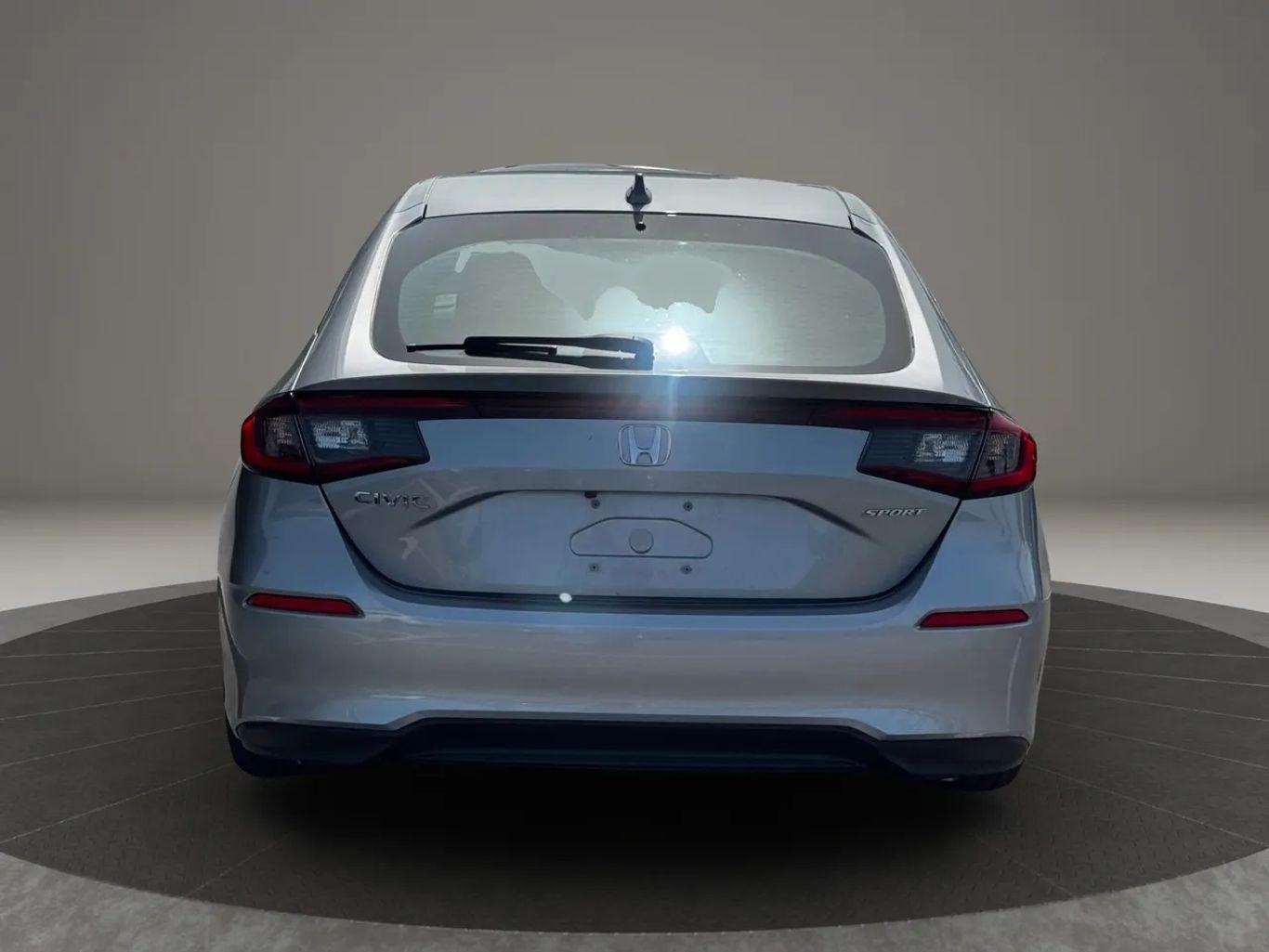 Honda Civic Sport Hatchback 4D - Thumbnail 8