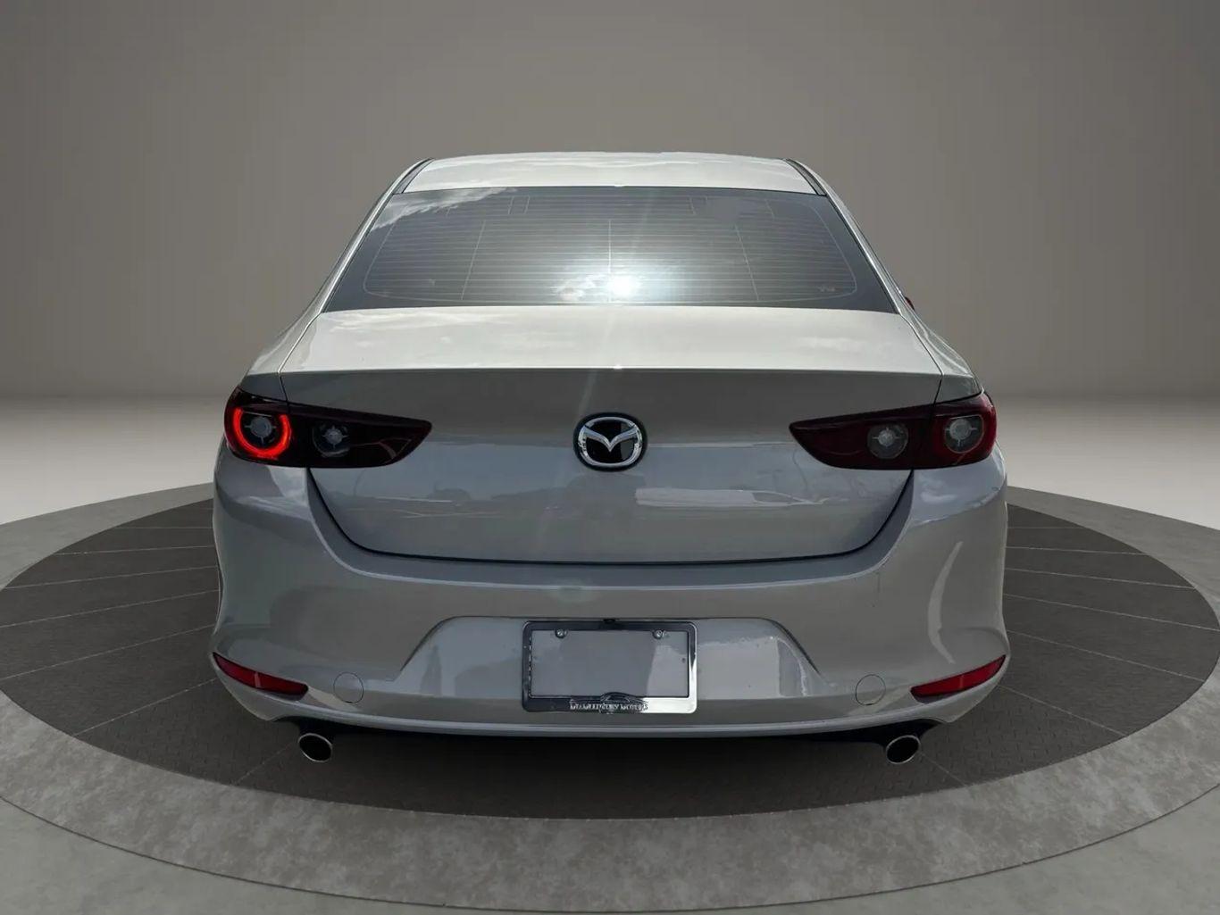 Mazda Mazda3 Select Sedan 4D - Thumbnail 8