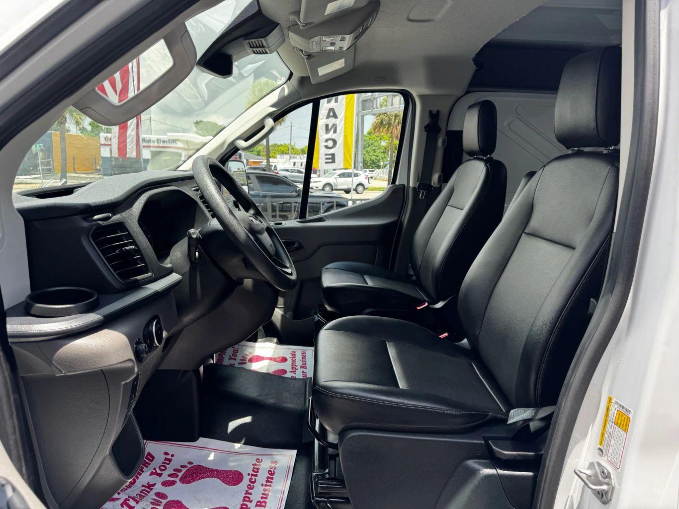 Ford Transit 250 Cargo Van Low Roof W/Lwb Van 3D - Thumbnail 15