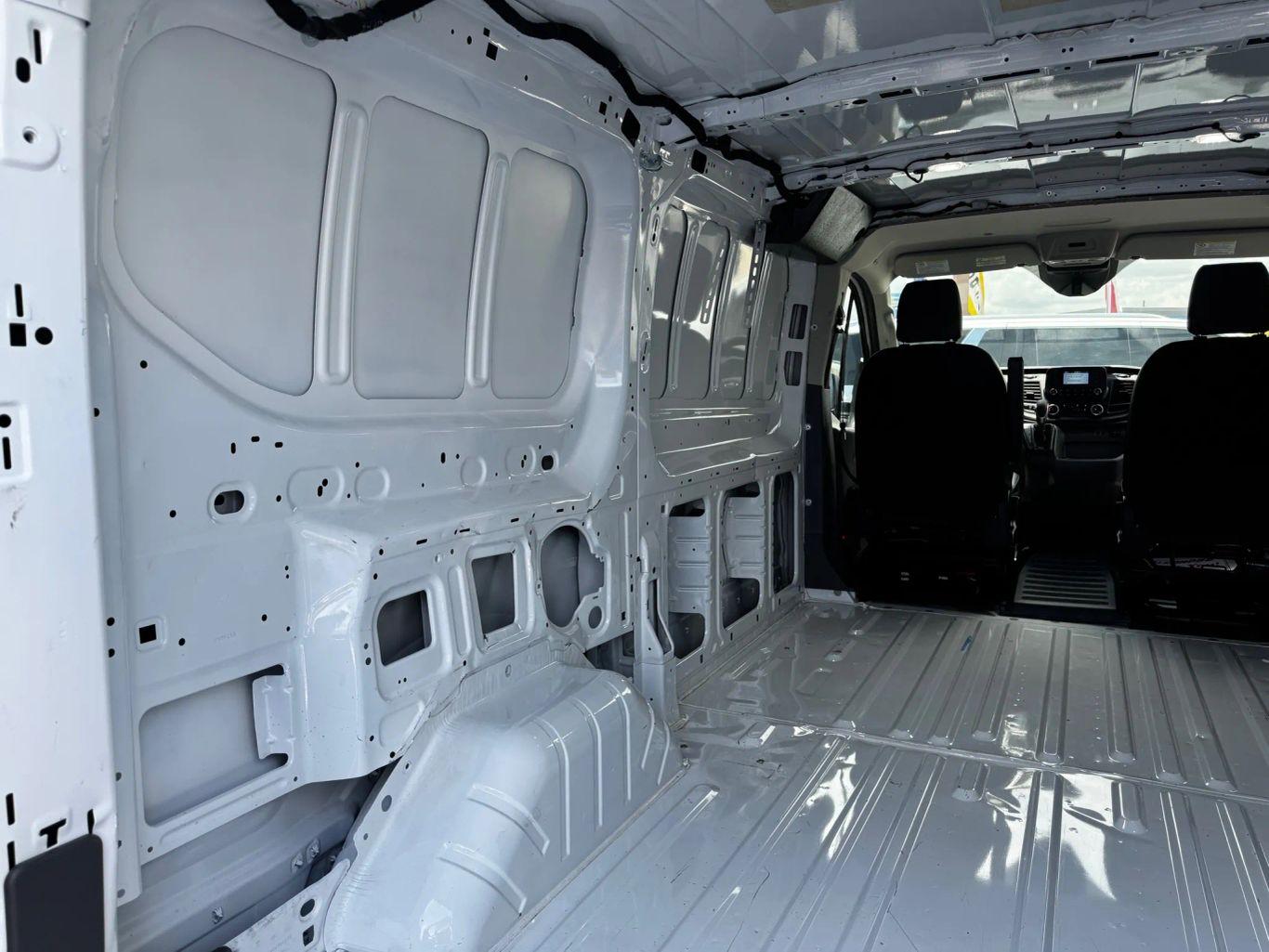 Ford Transit 250 Cargo Van Low Roof W/Lwb Van 3D - Thumbnail 12