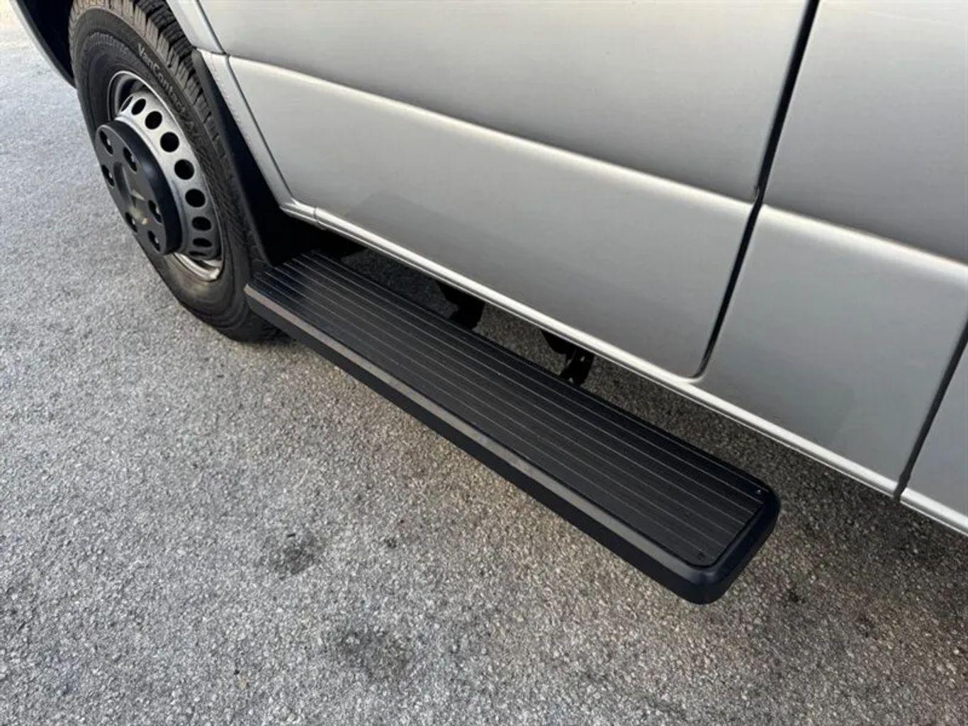 Mercedes-Benz Sprinter 3500 Xd Cargo High Roof W/170" Wb Van 3D - Thumbnail 13