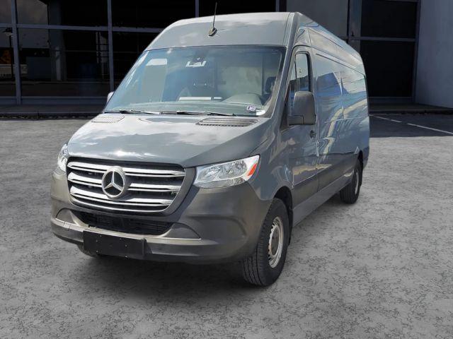Mercedes-Benz Sprinter 2500 Cargo - View 1